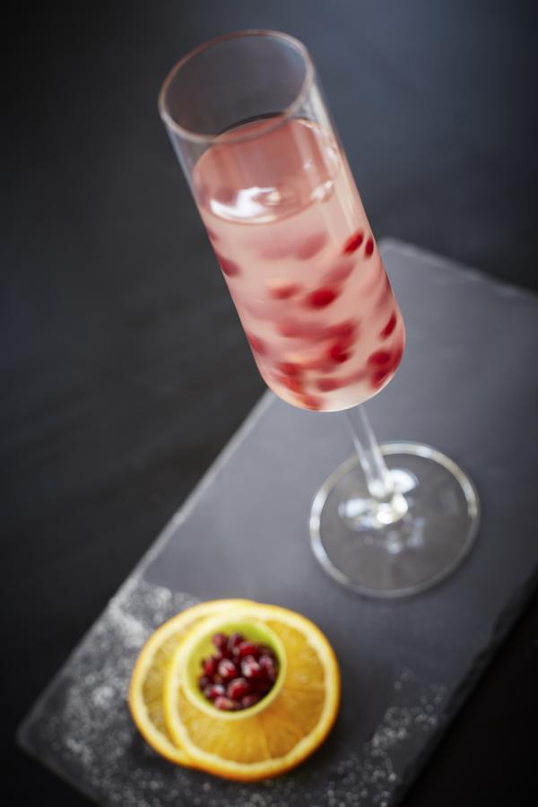 Taj Swarna, Amritsar Hotel Exterior photo A glass of Kir Royale