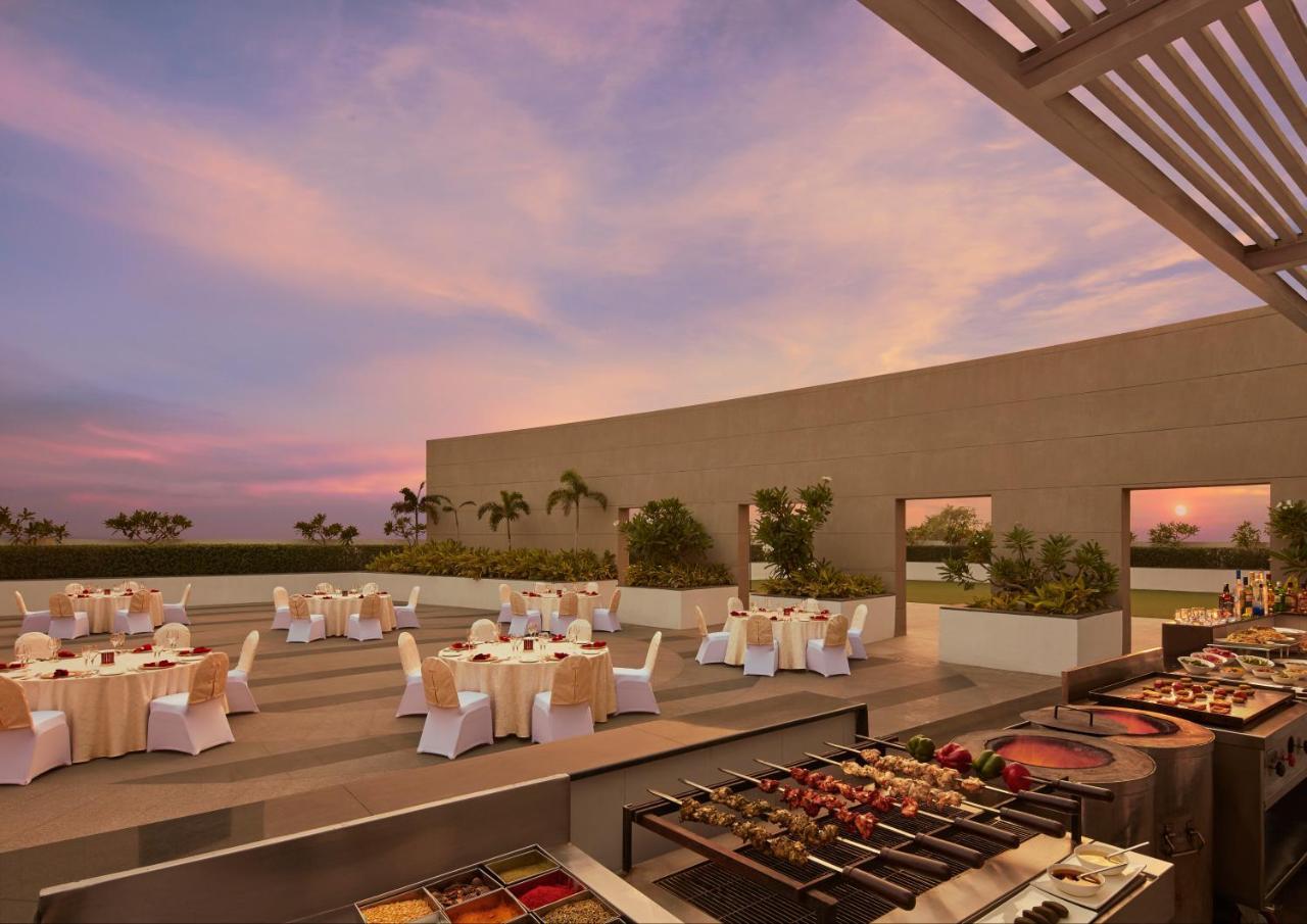 Taj Swarna, Amritsar Hotel Exterior photo The Park, Hyderabad